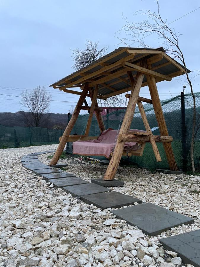 Casa Lupilor Transfagarasan Villa Căpăţîneni-Ungureni Екстериор снимка
