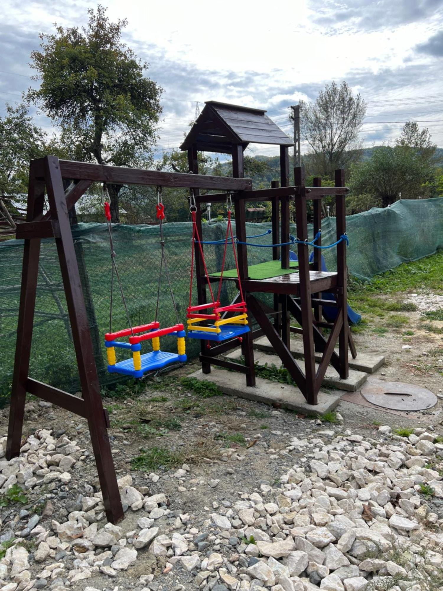 Casa Lupilor Transfagarasan Villa Căpăţîneni-Ungureni Екстериор снимка